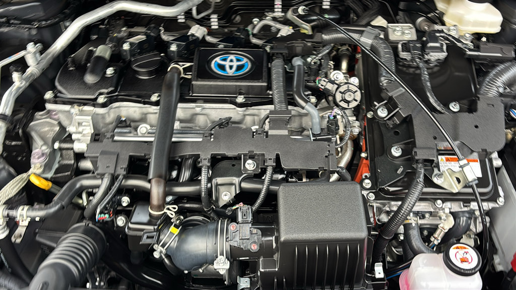 Used 2024 Toyota Corolla LE AWD/4WD image 29