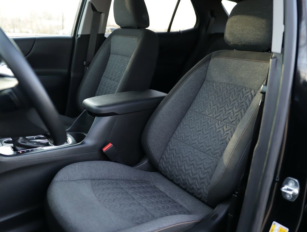 Used 2024 Chevrolet Equinox LT w/ LPO, Floor Liner Package image 20