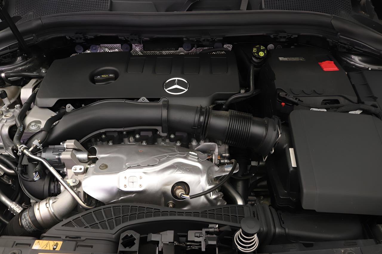 Certified 2023 Mercedes-Benz GLA 250 image 23