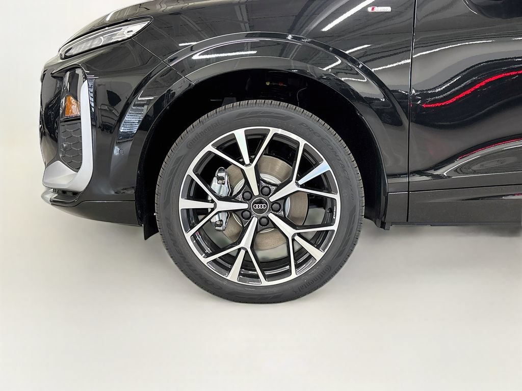 New 2026 Audi Q3 quattro 2.0T AWD/4WD image 27
