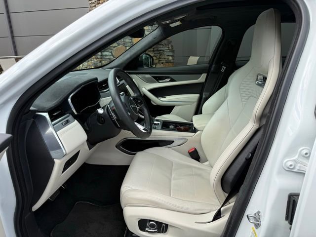 Certified 2022 Jaguar F-PACE SVR image 19