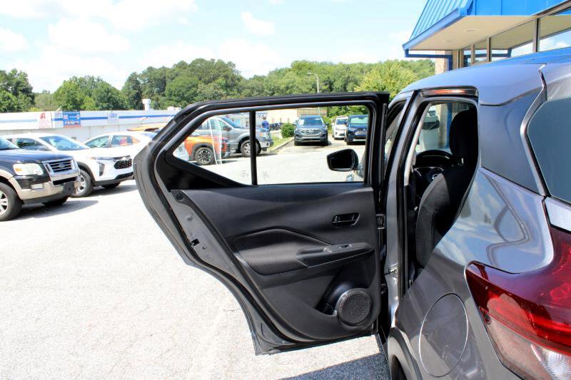Used 2023 Nissan Kicks S FWD image 20