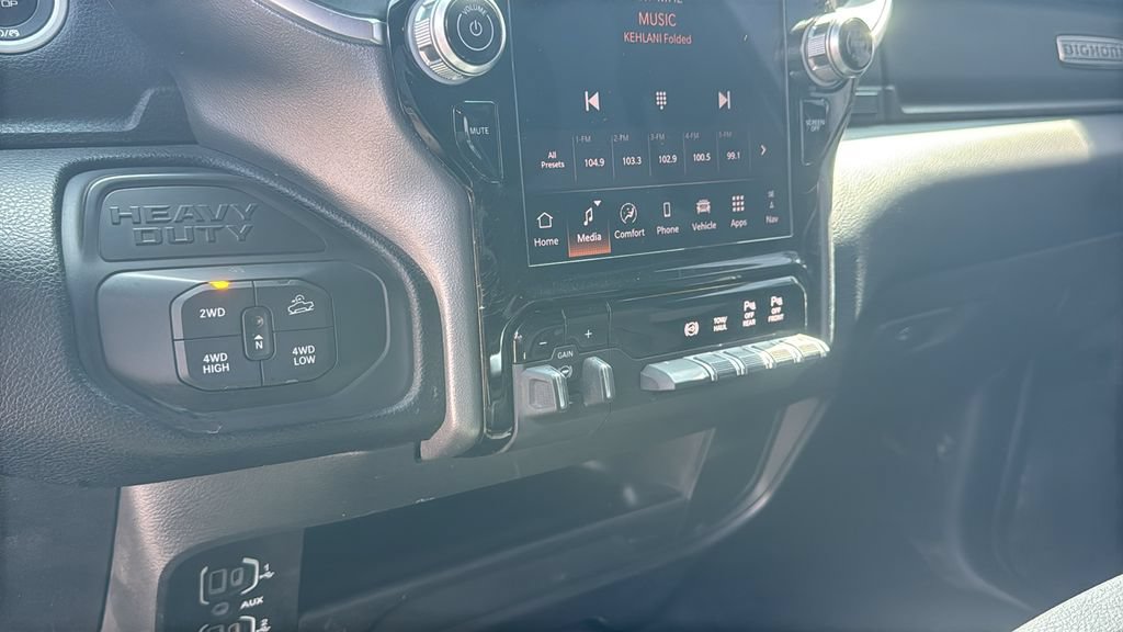 Used 2025 RAM 2500 Big Horn AWD/4WD image 23