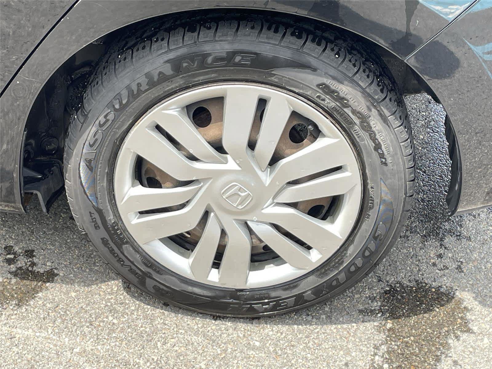 Used 2015 Honda Fit LX image 9