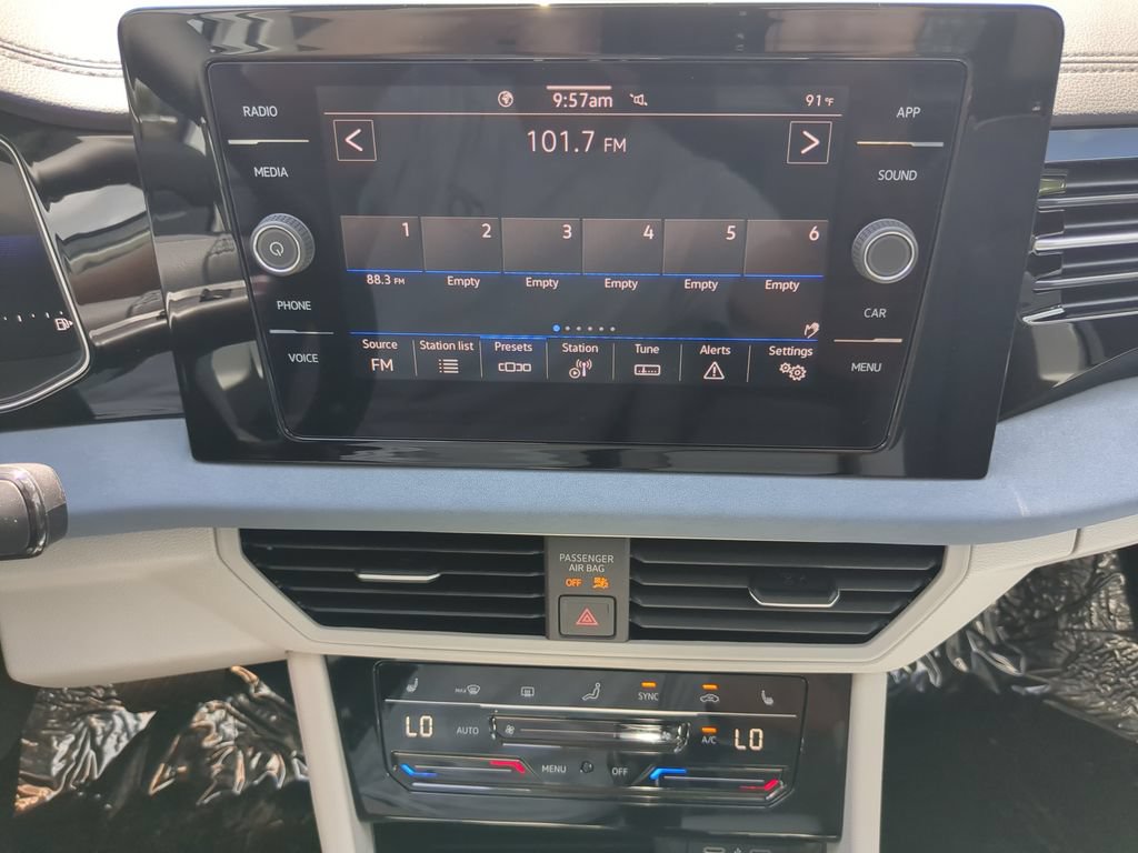 New 2026 Volkswagen Jetta SE FWD image 20