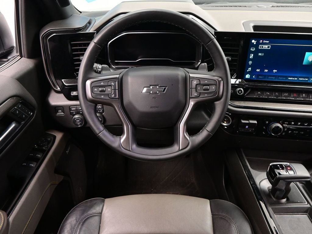 Used 2024 Chevrolet Silverado 1500 ZR2 w/ Technology Package image 13