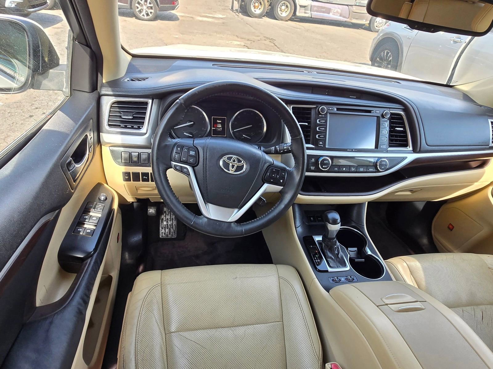 Used 2014 Toyota Highlander Limited FWD image 5