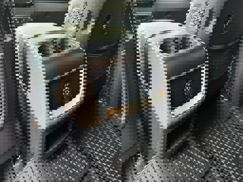 New 2026 Kia Carnival EX image 16