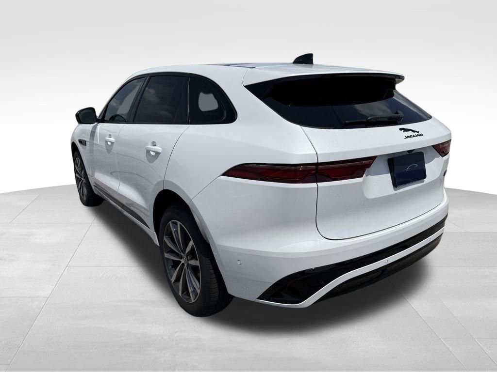 New 2026 Jaguar F-PACE R-Dynamic S AWD/4WD image 3