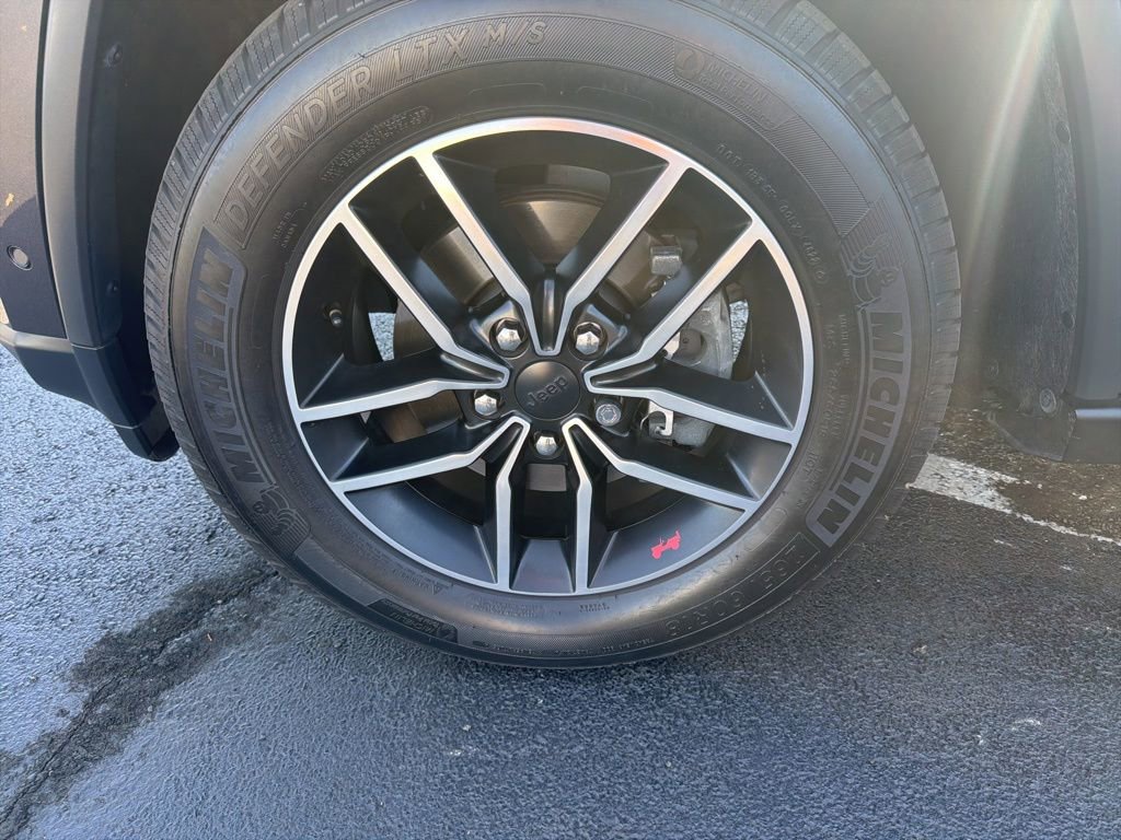 Used 2019 Jeep Grand Cherokee Trailhawk w/ Trailhawk Luxury Group image 10