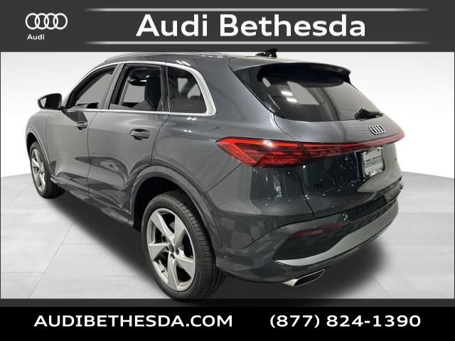 Certified 2025 Audi Q5 Premium AWD/4WD image 5