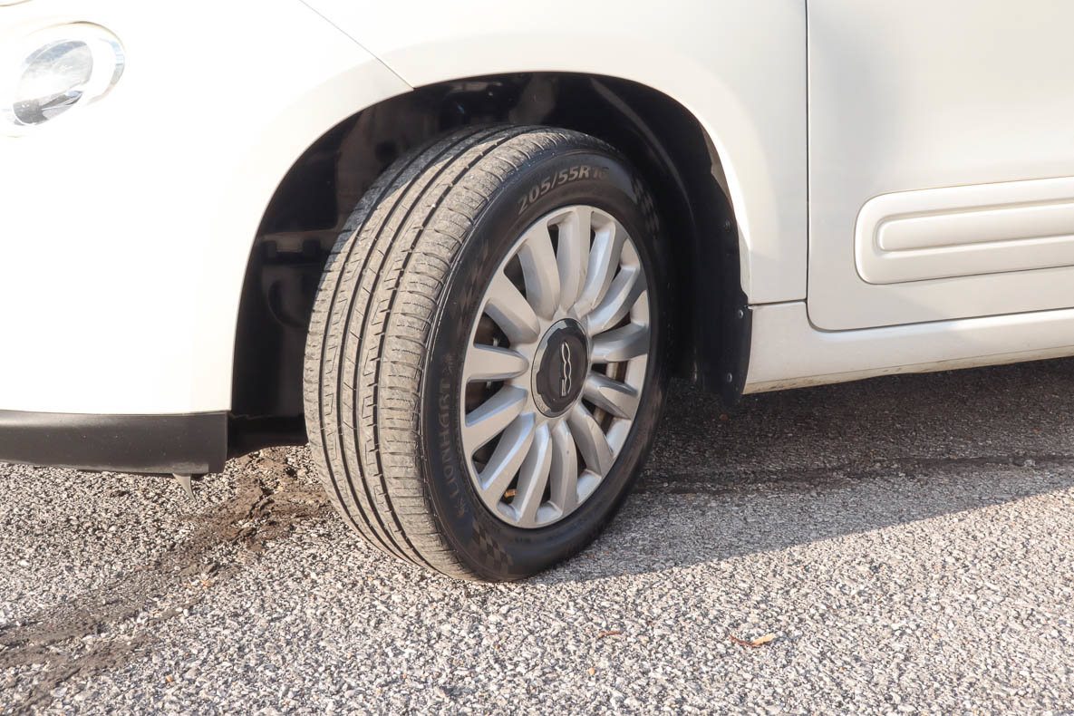 Used 2014 FIAT 500L Easy FWD image 15
