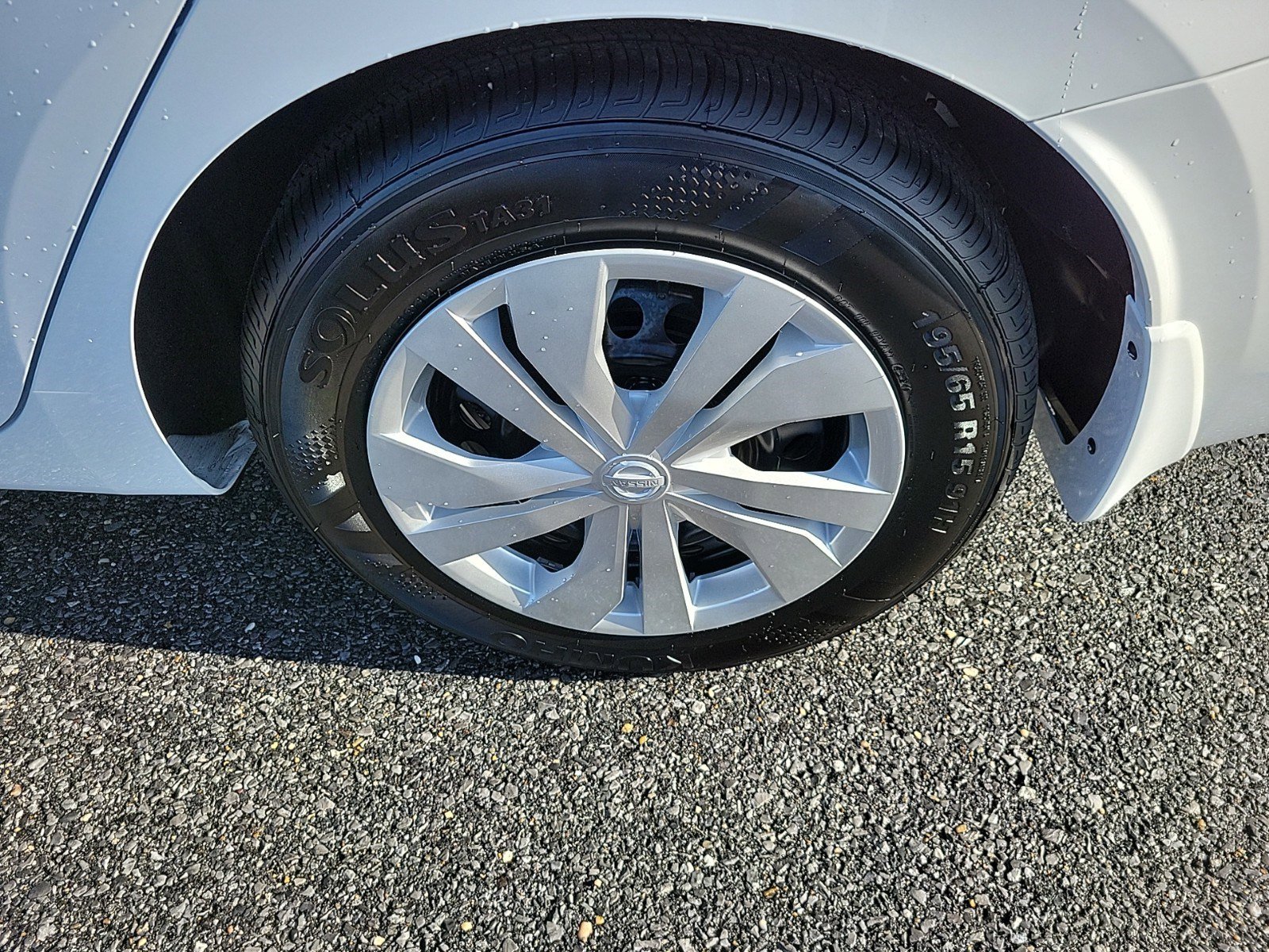 New 2025 Nissan Versa S w/ Trunk Package FWD image 8