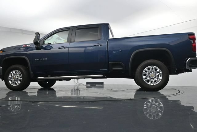 Used 2022 Chevrolet Silverado 2500 LT w/ Convenience Package AWD/4WD image 39