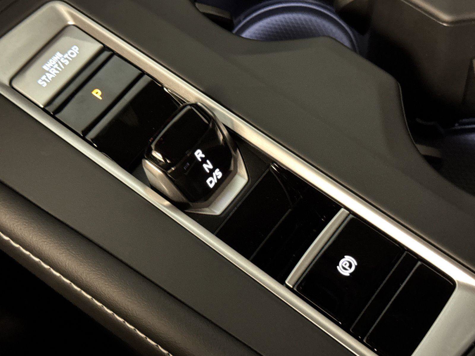 New 2026 Volkswagen Atlas SE image 21