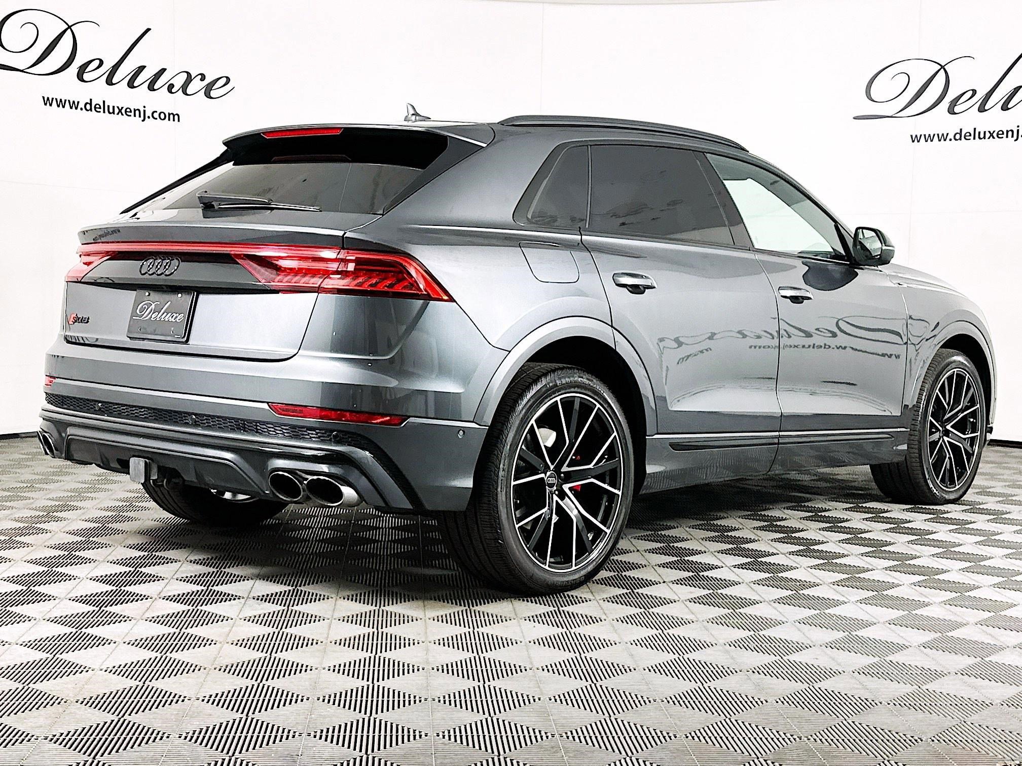 Used 2023 Audi SQ8 Premium Plus w/ Executive Package image 6