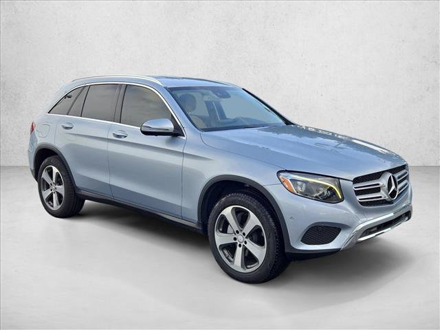 Used 2016 Mercedes-Benz GLC 300 4MATIC image 3
