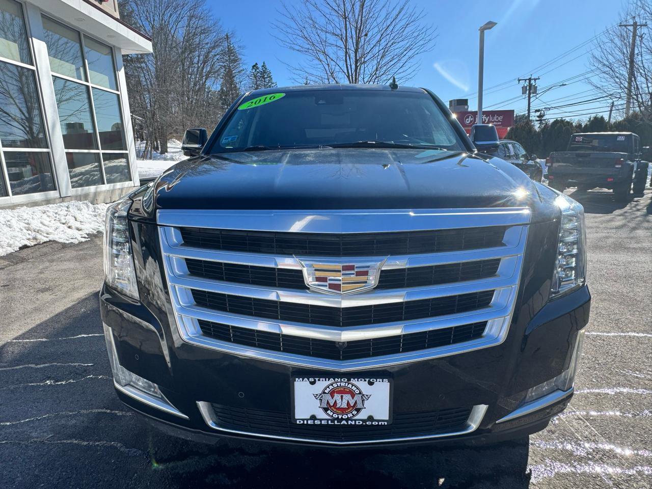 Used 2016 Cadillac Escalade ESV Luxury image 4