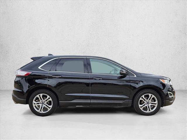 Used 2018 Ford Edge Titanium w/ Technology Package image 4