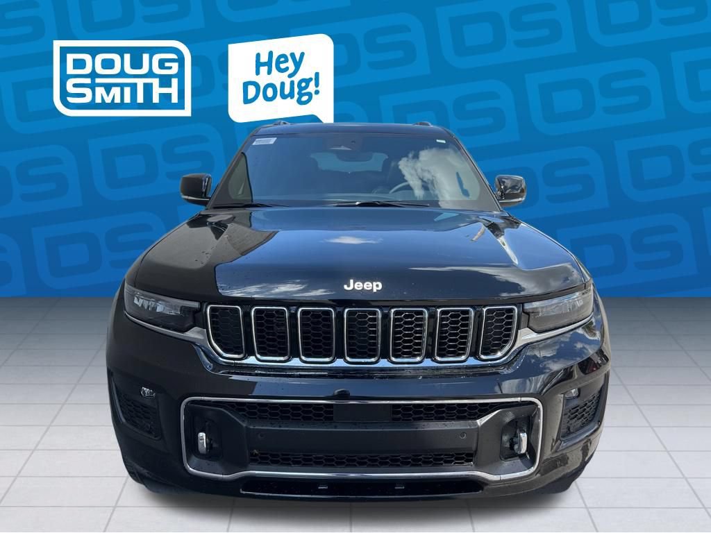 New 2025 Jeep Grand Cherokee L Overland w/ Trailer Tow Package AWD/4WD image 8