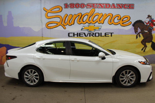 Used 2021 Toyota Camry SE