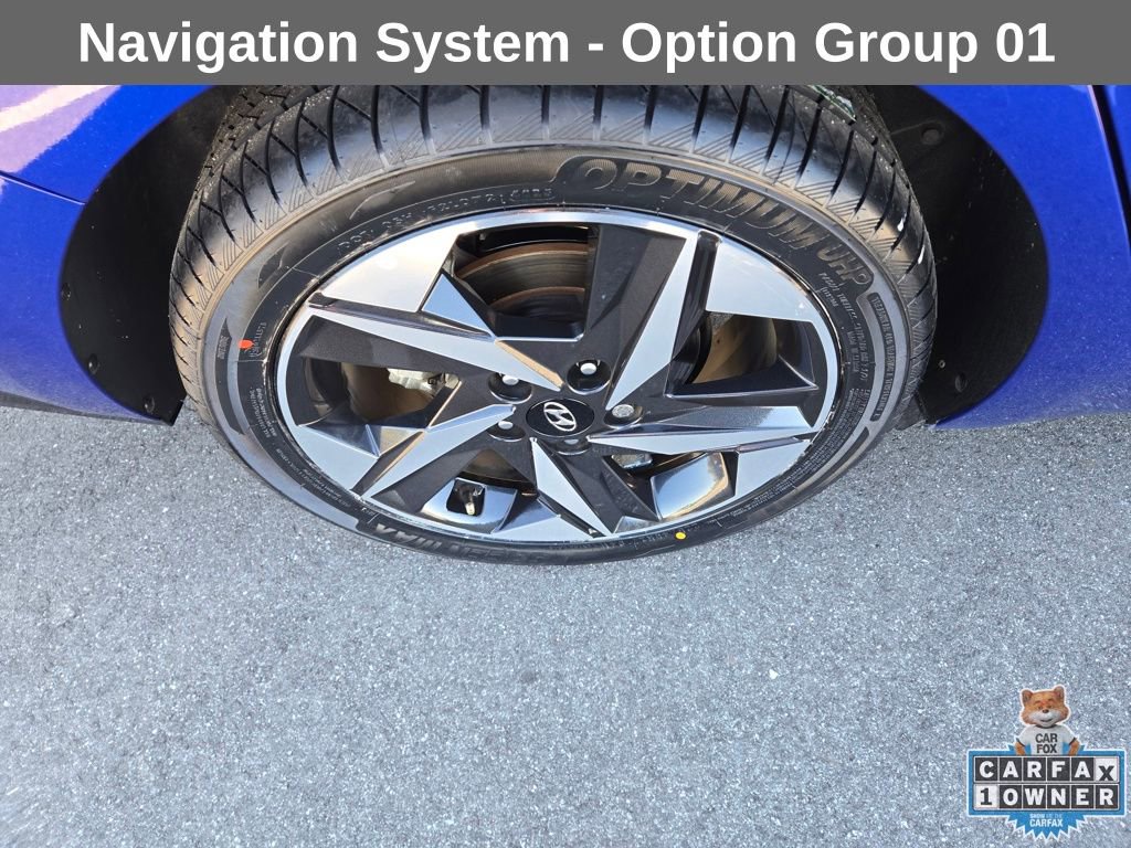 Used 2023 Hyundai Elantra Limited image 14