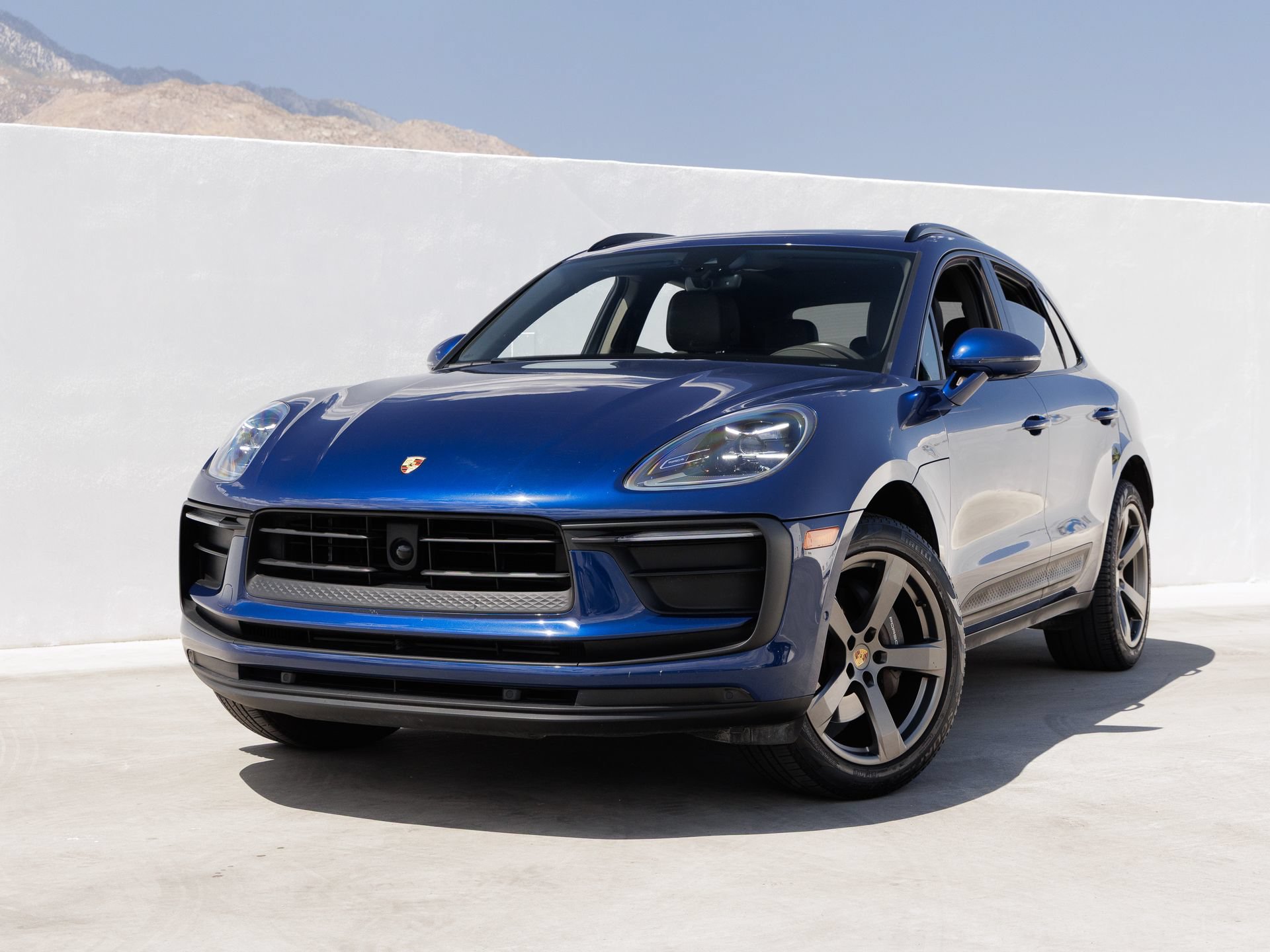 Certified 2022 Porsche Macan