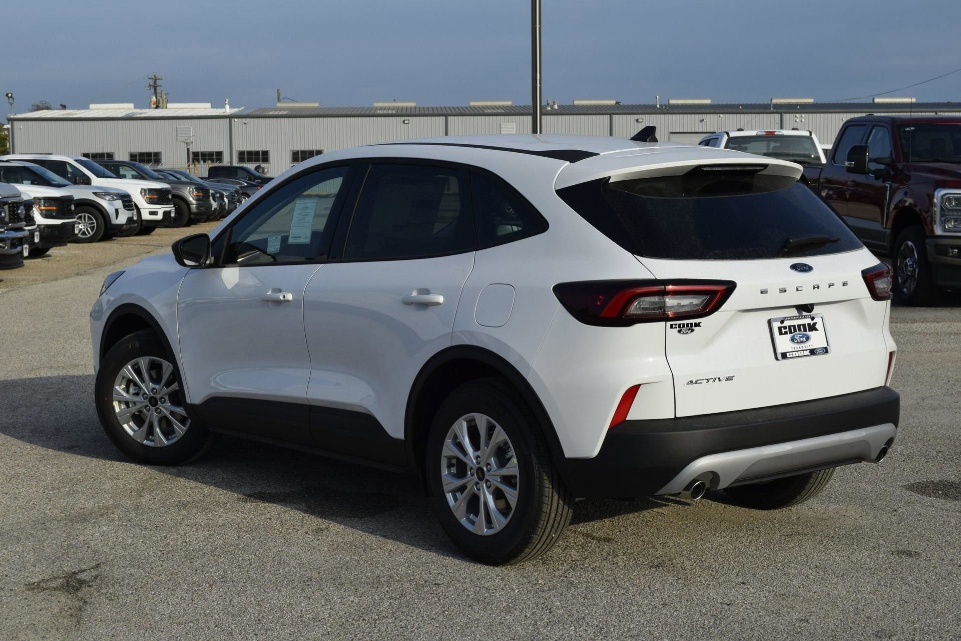 New 2026 Ford Escape Active image 4