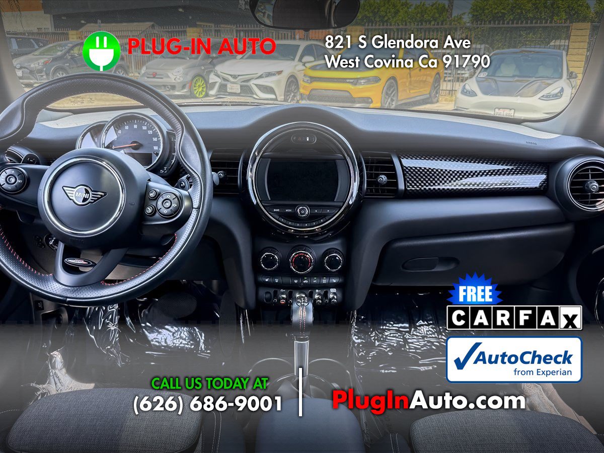 Used 2019 MINI Cooper S w/ Signature Upholstery Package FWD image 13
