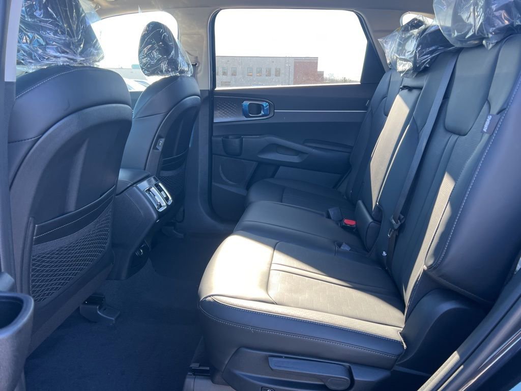 New 2026 Kia Sorento S image 14