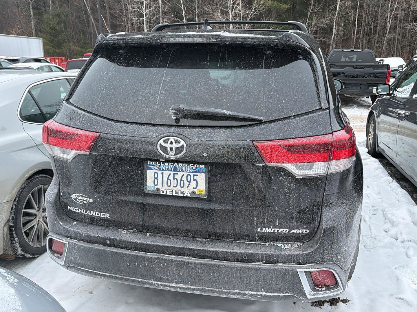 Used 2019 Toyota Highlander Limited image 8