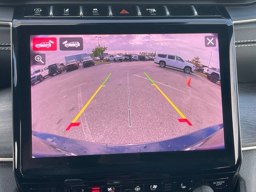 Used 2025 Jeep Grand Cherokee L Limited w/ Luxury Tech Group II AWD/4WD image 61