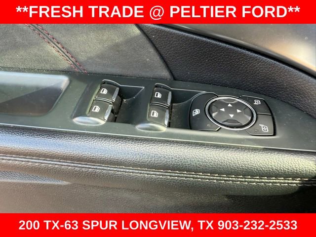 Used 2019 Ford Explorer XLT w/ Equipment Group 202A FWD image 18