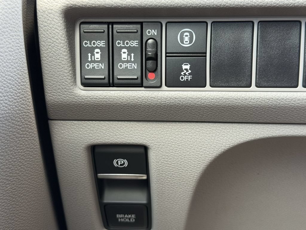 Used 2024 Honda Odyssey EX image 28