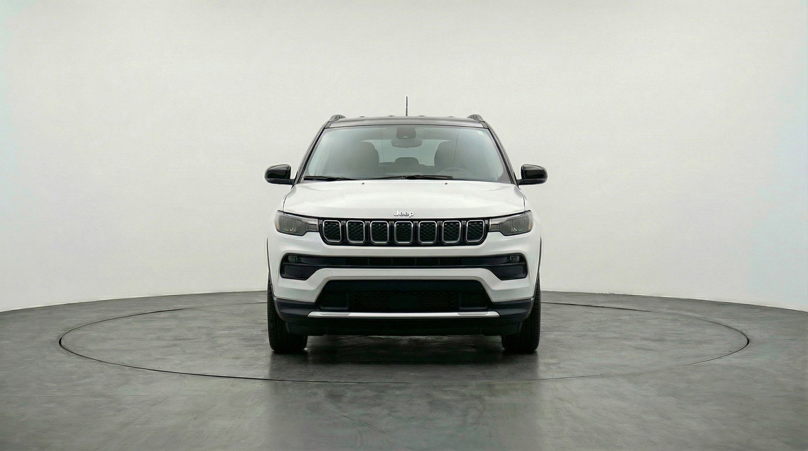 Used 2025 Jeep Compass Limited image 2