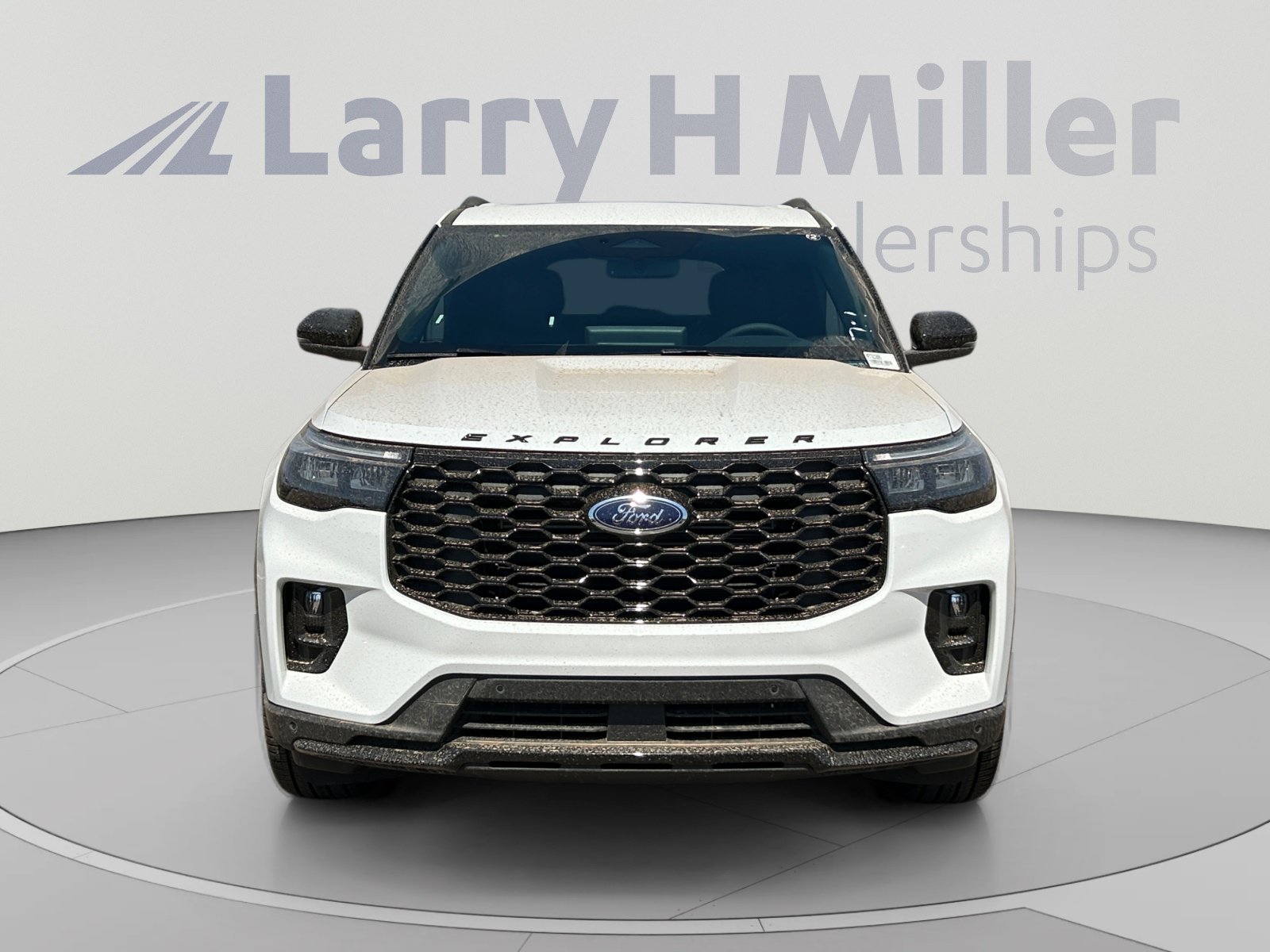 New 2026 Ford Explorer ST-Line w/ ST-Line Street Pack AWD/4WD image 8