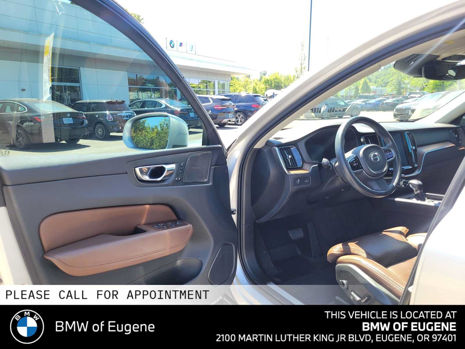 Used 2020 Volvo XC60 T5 Inscription w/ Protection Package Premier AWD/4WD image 23