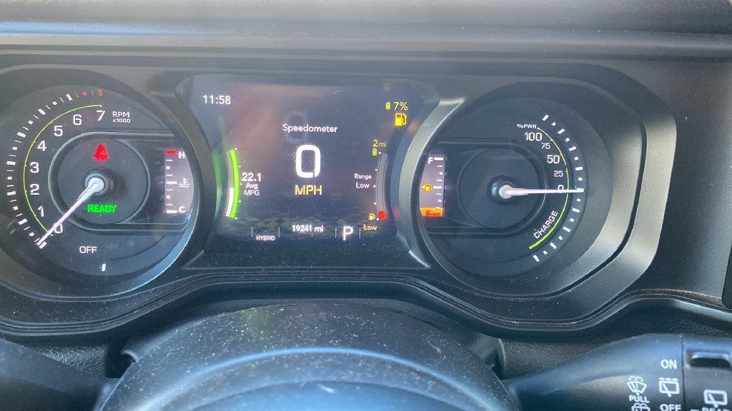 Used 2025 Jeep Wrangler Unlimited Sport S 4xe AWD/4WD image 25
