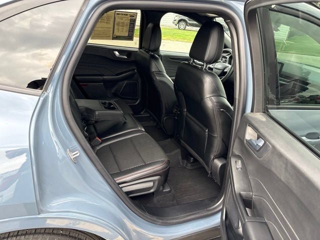 Used 2024 Ford Escape ST-Line w/ Tech Pack #1 AWD/4WD image 10