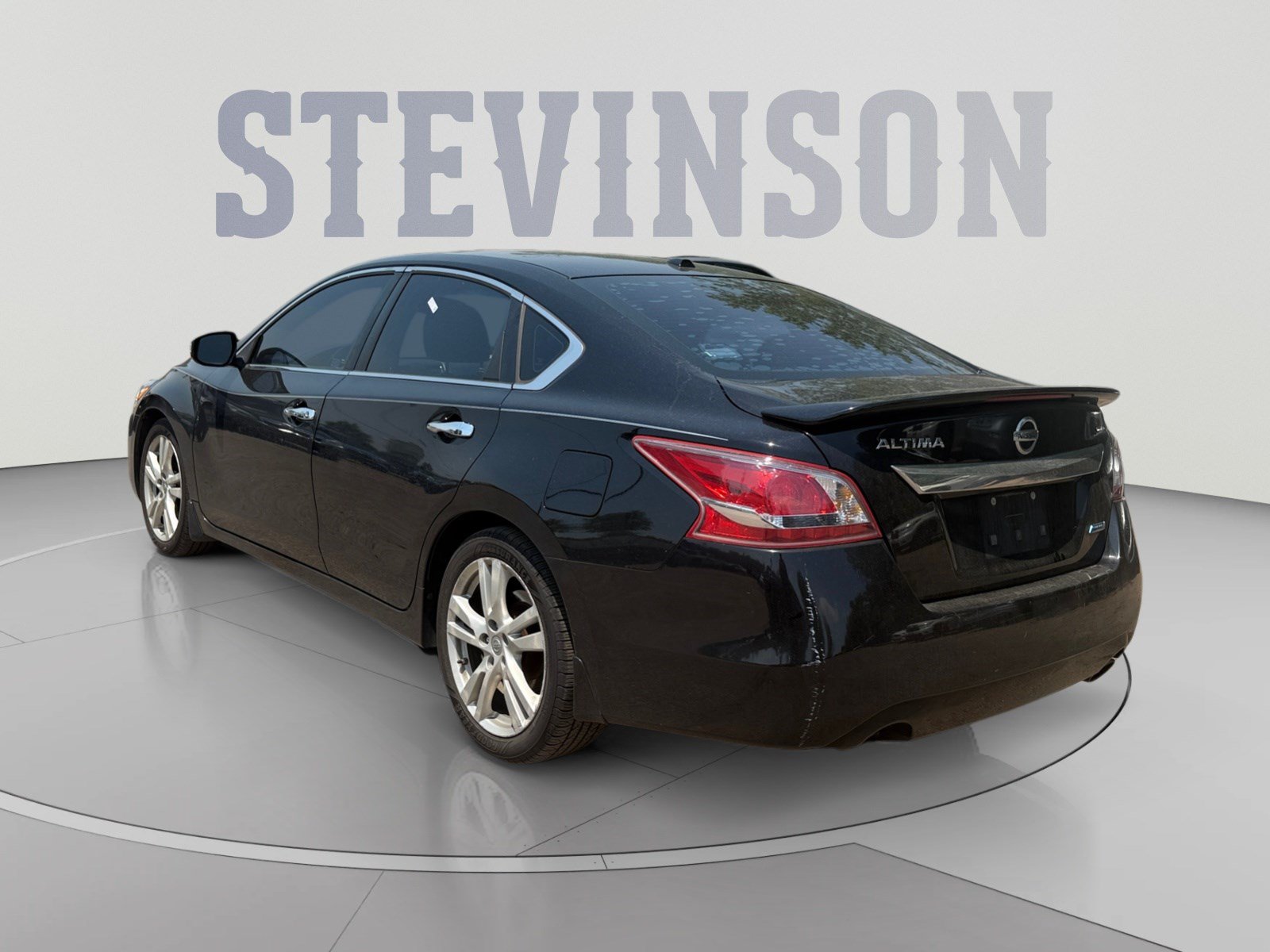 Used 2013 Nissan Altima 2.5 SL FWD image 3