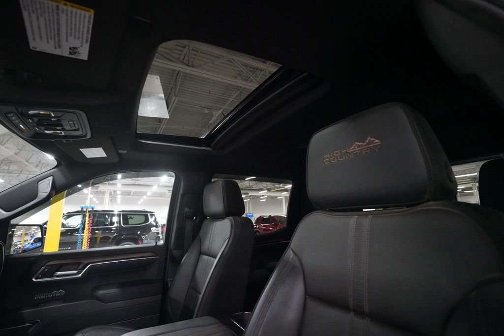 Certified 2023 Chevrolet Silverado 1500 High Country w/ Technology Package AWD/4WD image 30