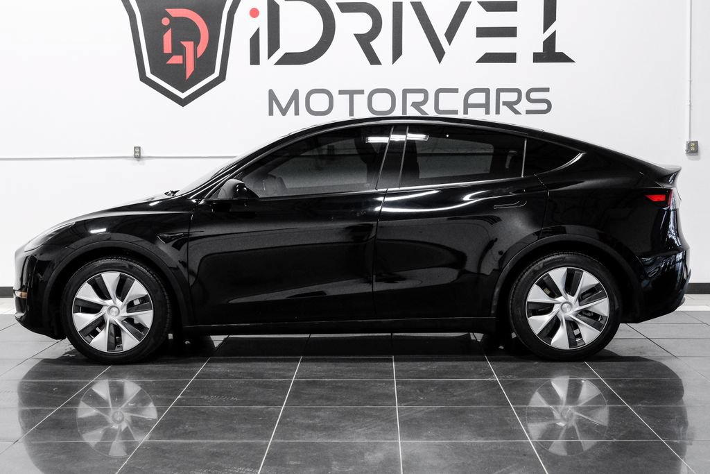 Used 2021 Tesla Model Y Long Range AWD/4WD image 12
