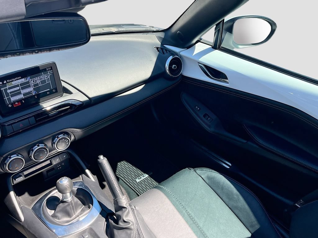 Used 2022 MAZDA MX-5 Miata RF Grand Touring w/ Weather Package RWD image 23