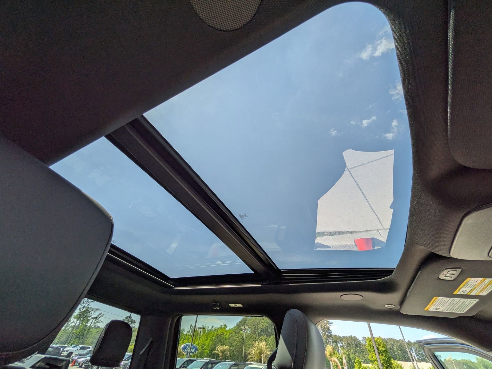 New 2026 Ford F150 Lariat w/ Equipment Group 502A High image 11