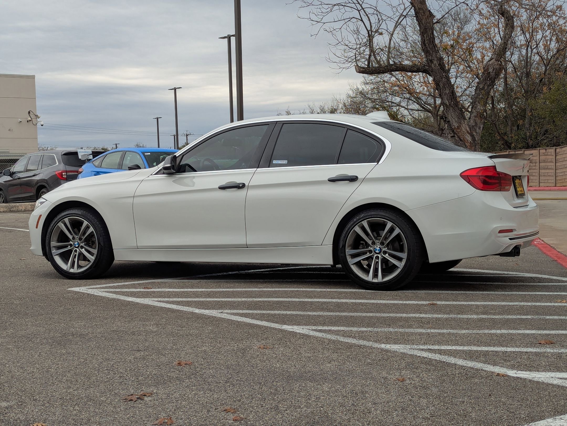 Used 2017 BMW 330i Sedan image 6