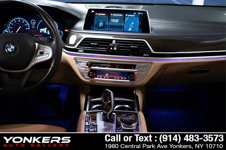 Used 2019 BMW 750i xDrive w/ Executive Package image 18