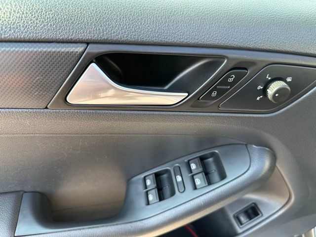 Used 2014 Volkswagen Jetta Sedan FWD image 20