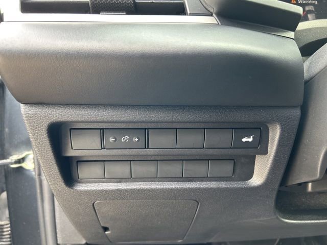 Used 2024 Mitsubishi Outlander SE image 21