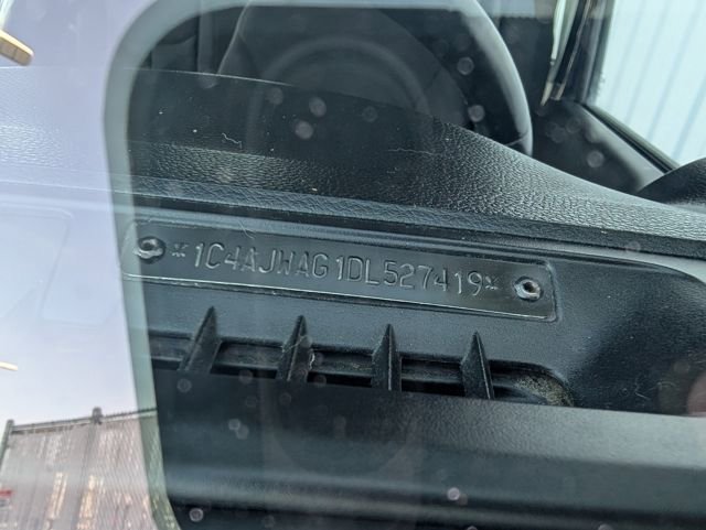 Used 2013 Jeep Wrangler Sport image 27