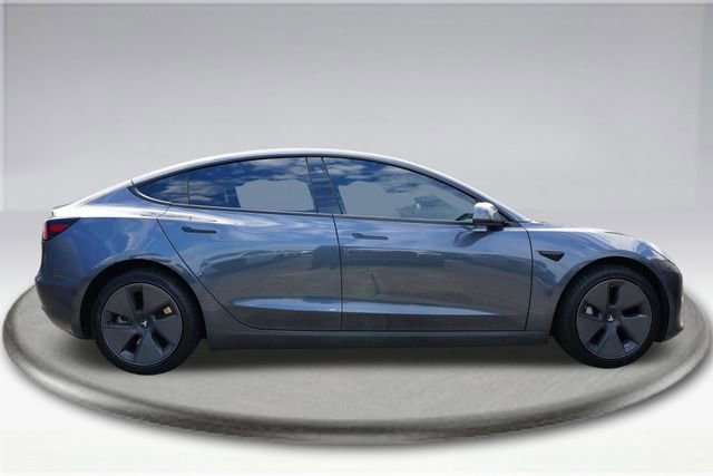 Used 2023 Tesla Model 3 Standard Range RWD image 12